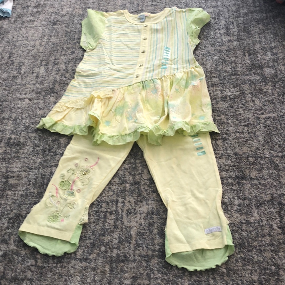 Naartjie kids top and bottom